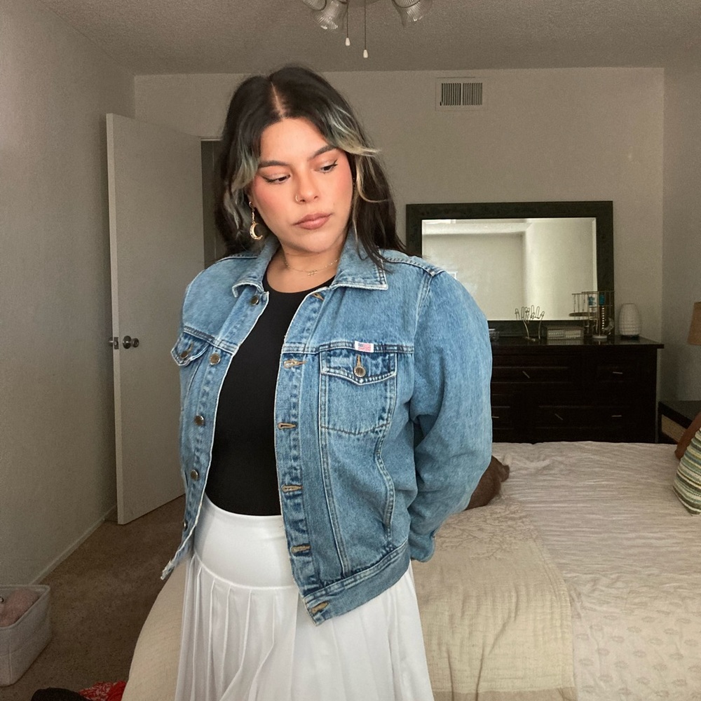 VINTAGE Jean Jacket - Picture 2 of 5